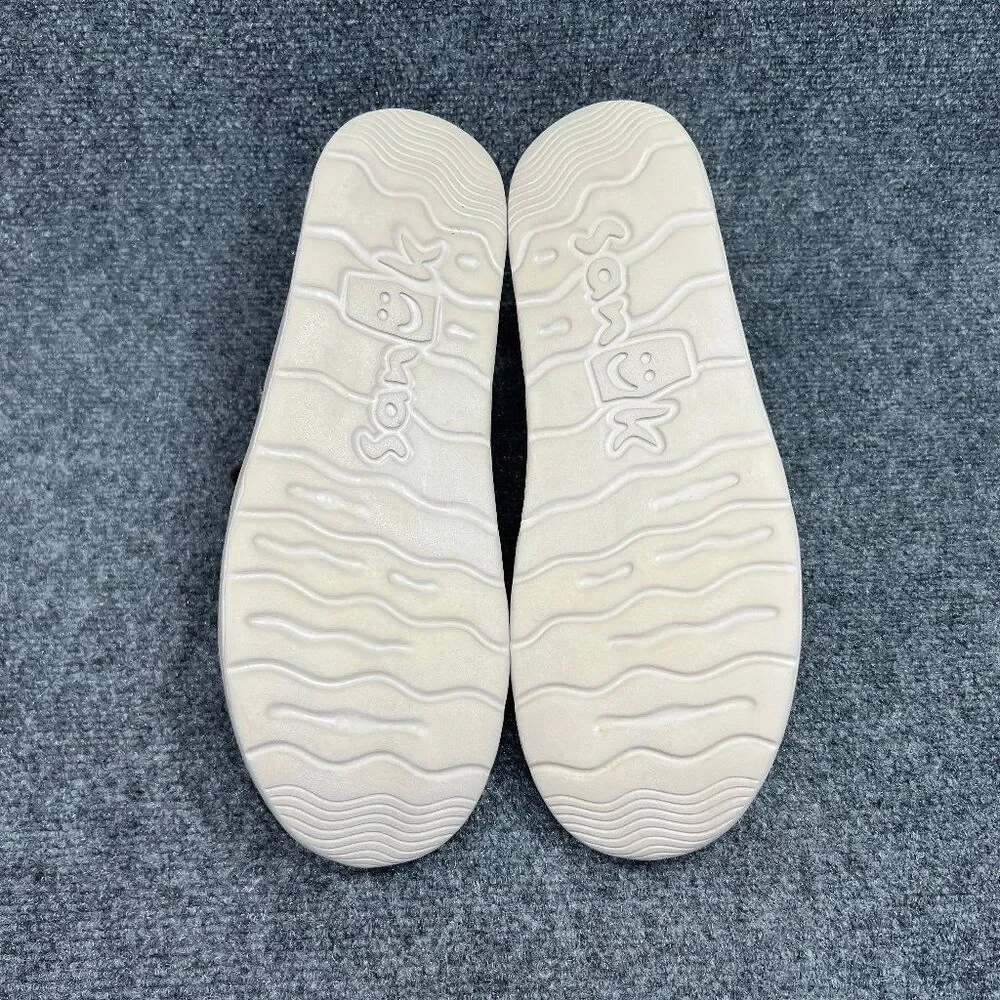 Sanuk lite boat
